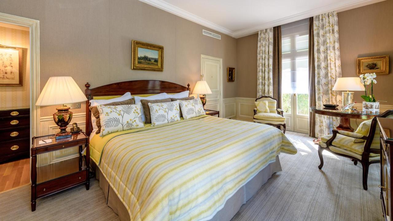 Domaine Les Crayeres Hotel Reims Quarto foto